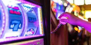 Halaman utama pokerace yang modern